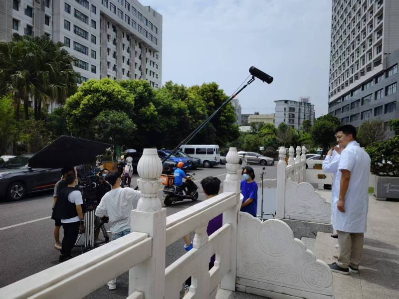 威远县广告片拍摄公司低成本实现高规格制作的诀窍